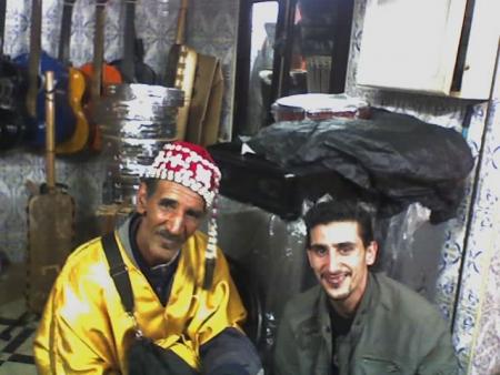 ana o ba stof chab3in tbarbi999 bejahdd welah ita had lam3alam fachkal o 9albo byad ktar min lait